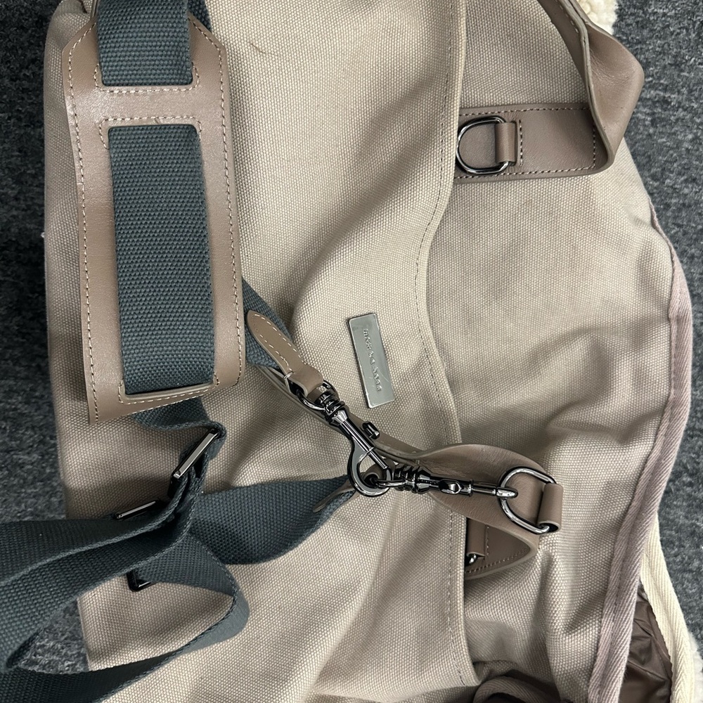 Max bone Dog Carrier